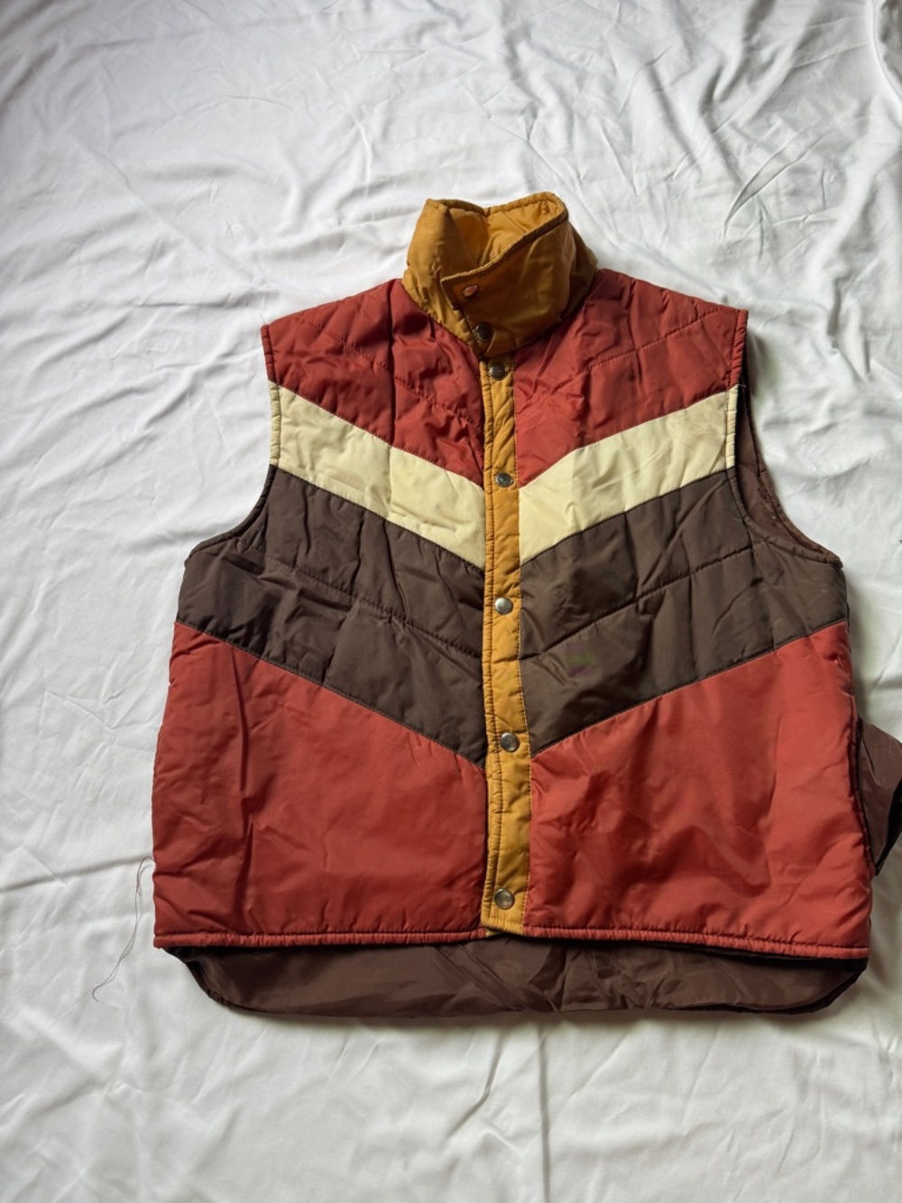 Vintage Sigallo Puffer Vest Mens M Western Chevron Snap Front